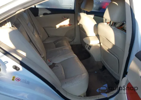 2011 Lexus Es 350 z USA, uszkodzony, nr VIN JTHBK1EG9B2453800